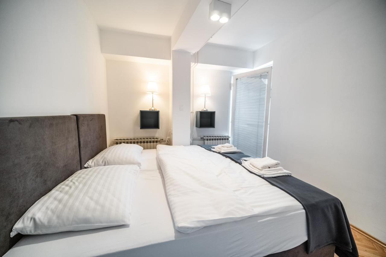 Lux Apartments Загреб Экстерьер фото