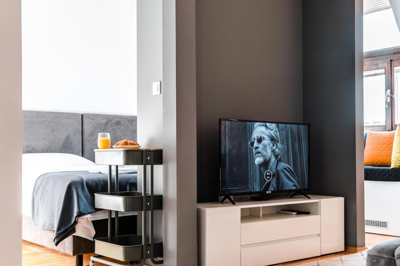 Lux Apartments Загреб Экстерьер фото
